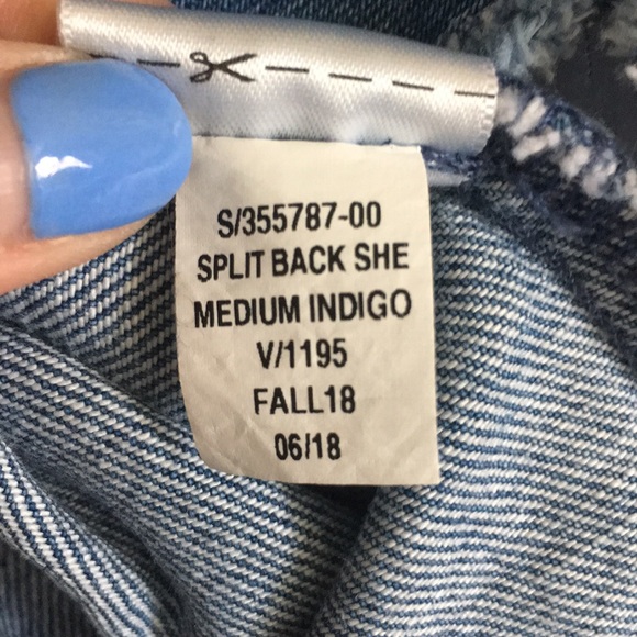 GAP Split Back Denim Top w/Zipper XS - Picture 5 of 6